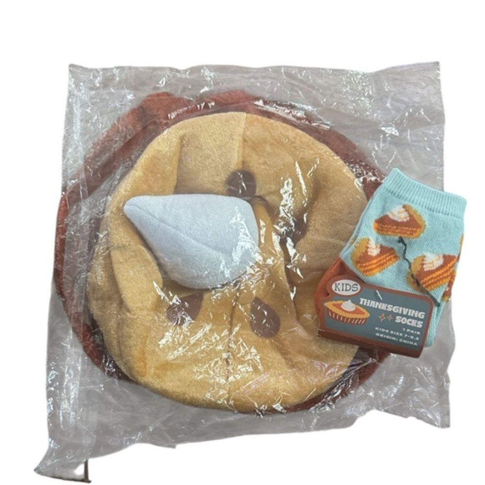 Kids Thanksgiving pumpkin pie hat and Socks